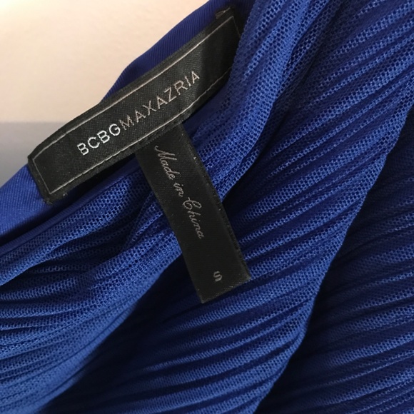 BCBG Size Small, One shoulder ruched dress - Picture 2 of 3